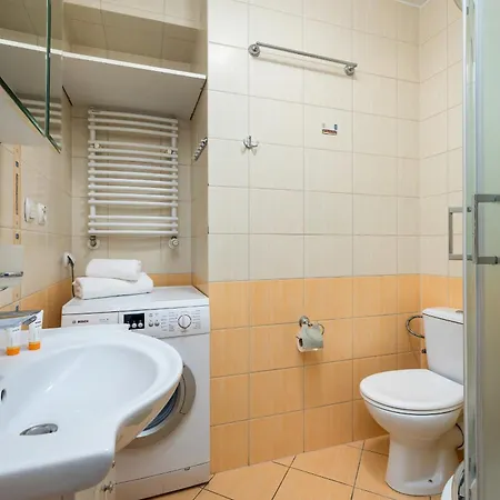 With Balcony Okopowa By Renters Appartement