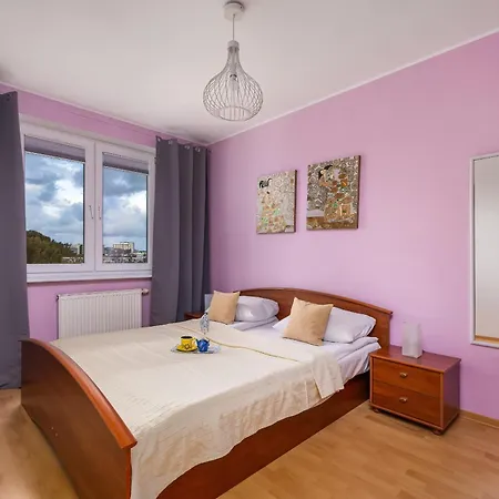 With Balcony Okopowa By Renters 아파트 코워브제크