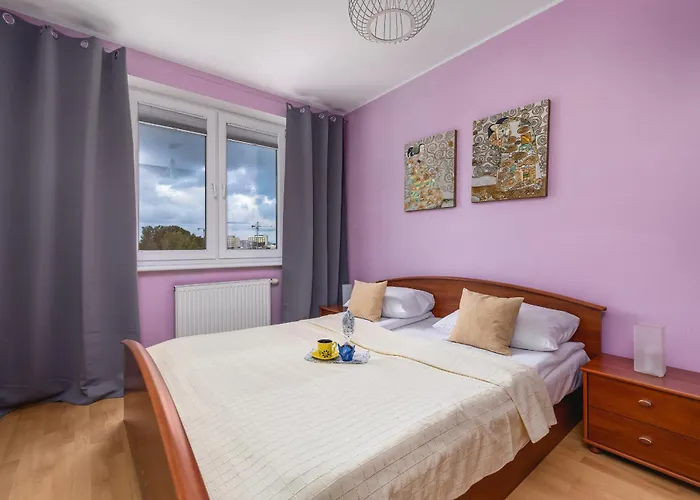 Appartement With Balcony Okopowa By Renters